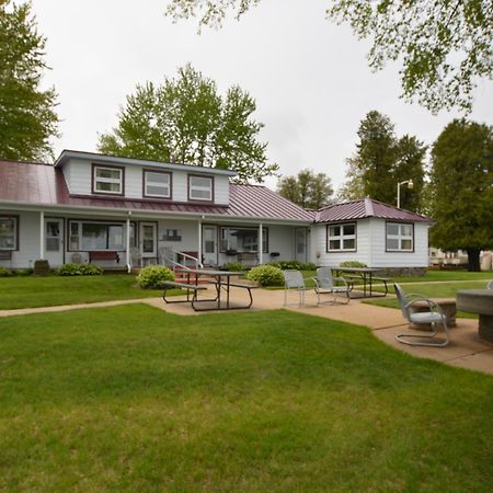 Whalens Grindstone Shores Inc. Ξενοδοχείο Frankenmuth Εξωτερικό φωτογραφία